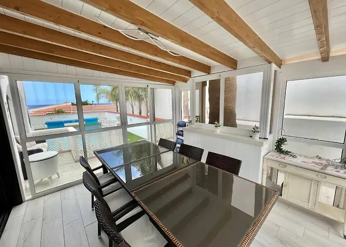 Ocean View Amarilla Golf Villa *